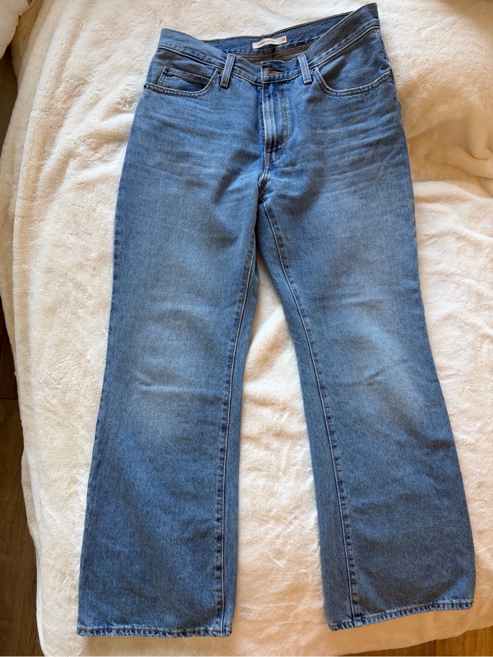 Levi’s 94 baggy bootcut jeans